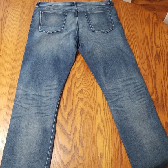 Banana Republic The Traveler Jean's - Picture 3 of 5